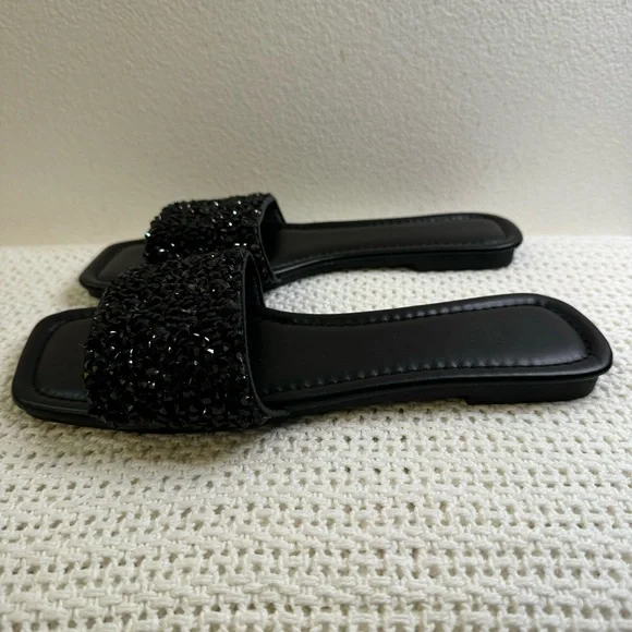 New. Elegant Black Beaded Women's Casual Slide Sandals– Comfortable - Picture 5 of 10